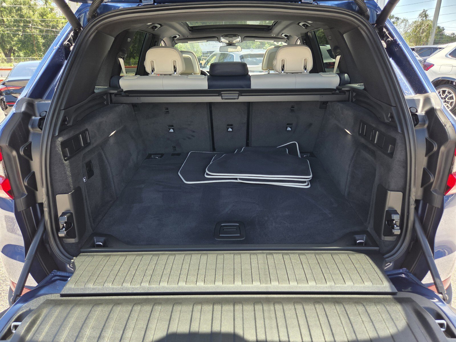 Used 2020 BMW X5 sDrive40i w/ Premium Package RWD image 15