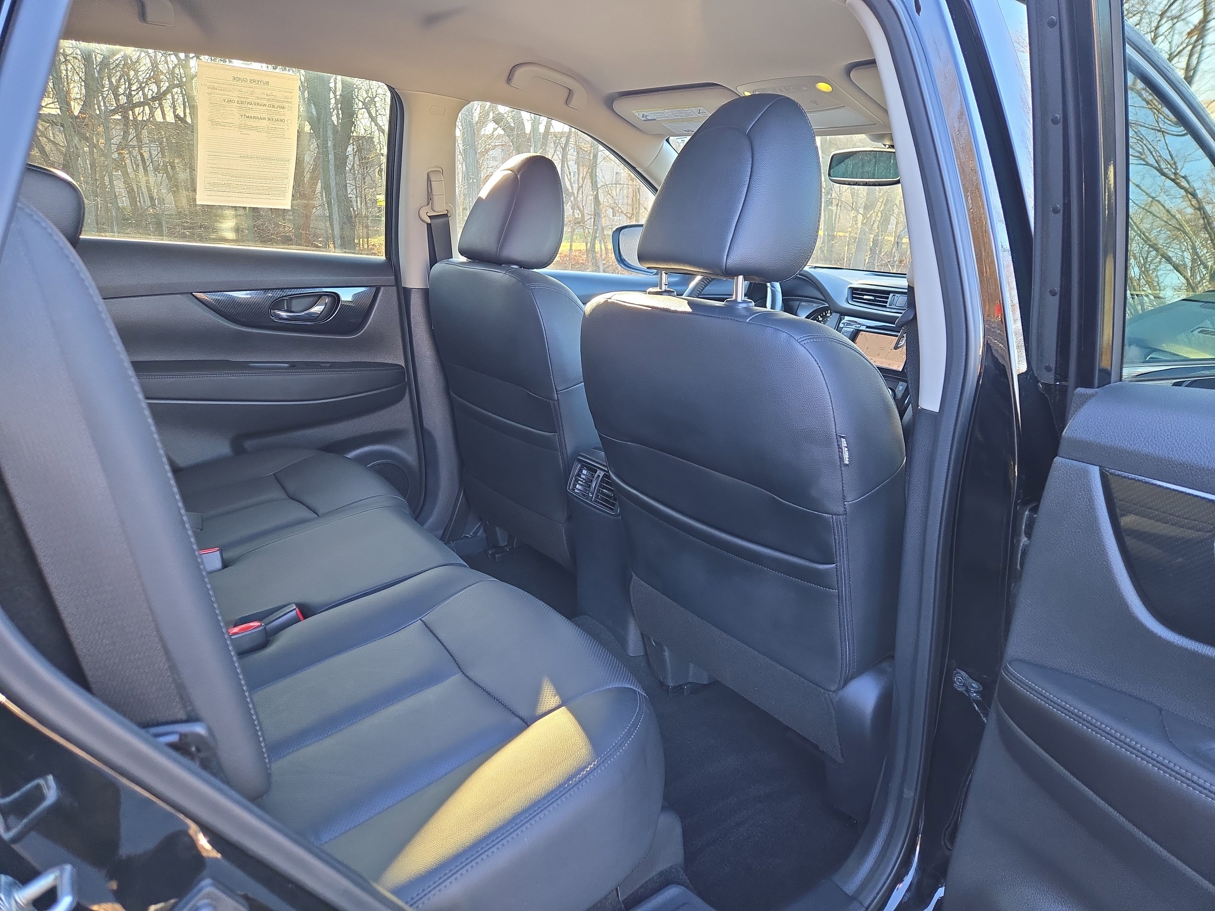 Used 2019 Nissan Rogue SL image 27