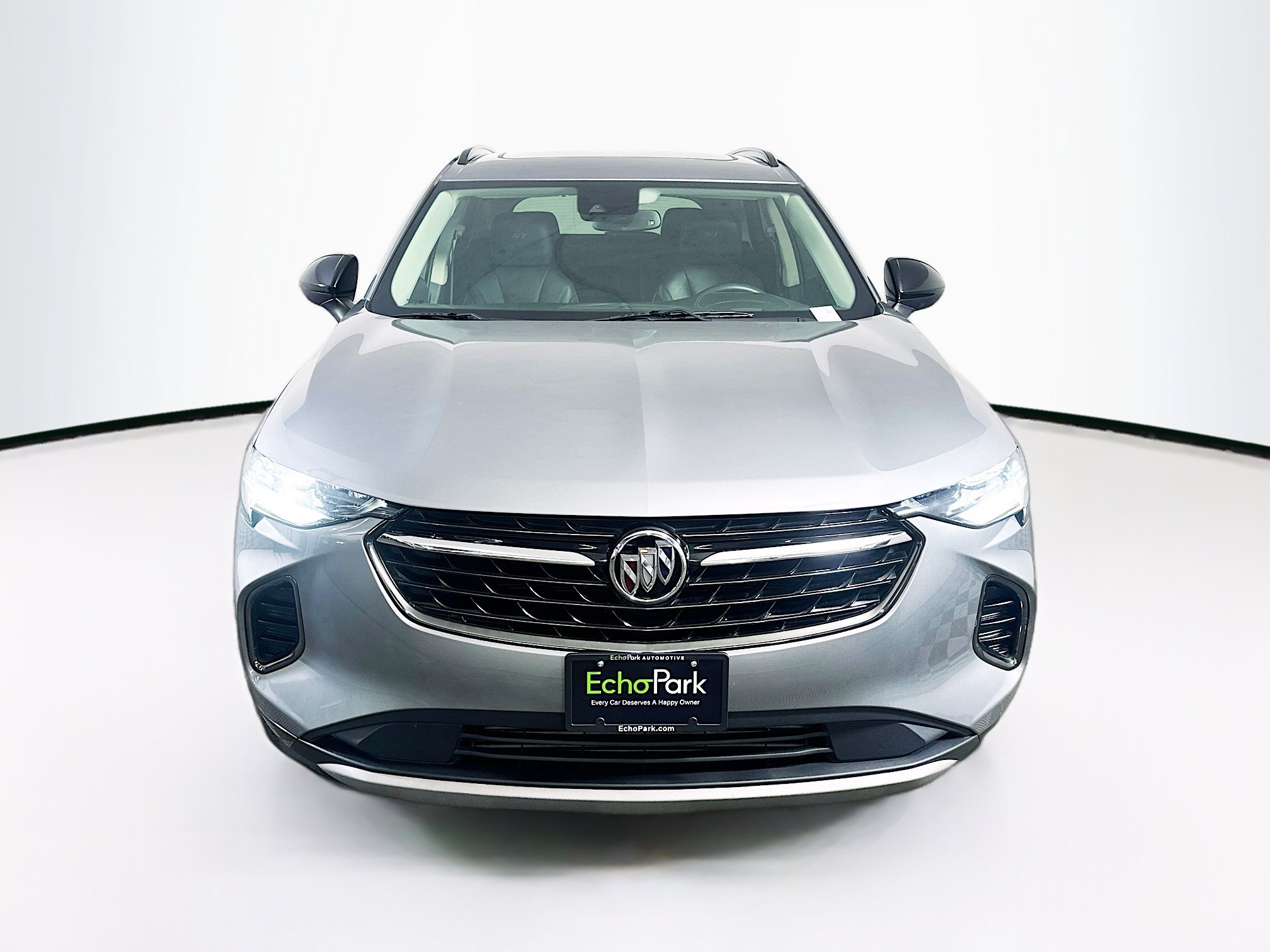 Used 2023 Buick Envision Essence w/ Sport Touring Package FWD image 2