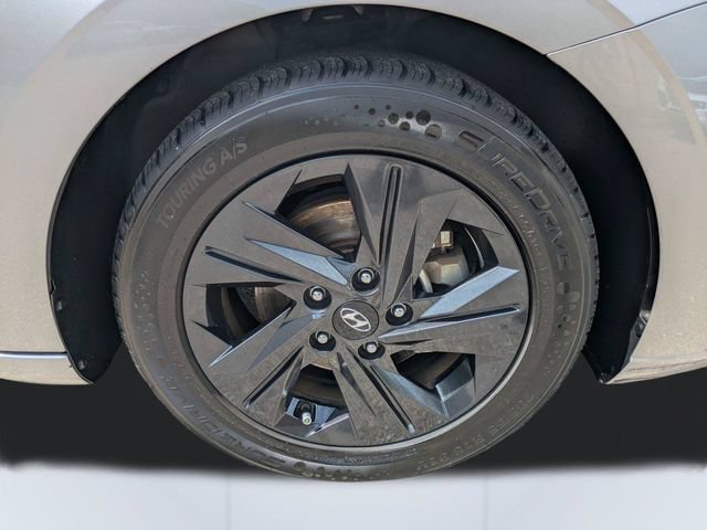 Used 2021 Hyundai Elantra SEL FWD image 11