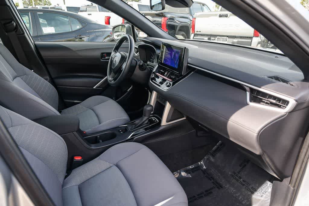 Used 2025 Toyota Corolla Cross AWD Hybrid image 15