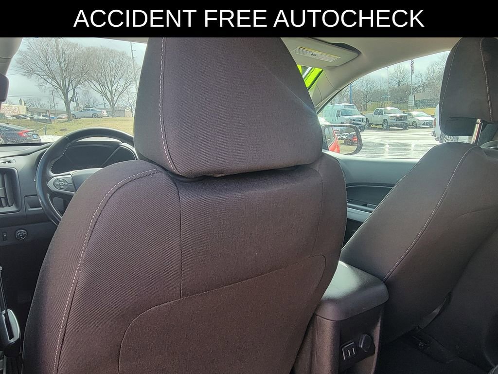 Used 2016 Chevrolet Colorado LT w/ LT Convenience Package image 12