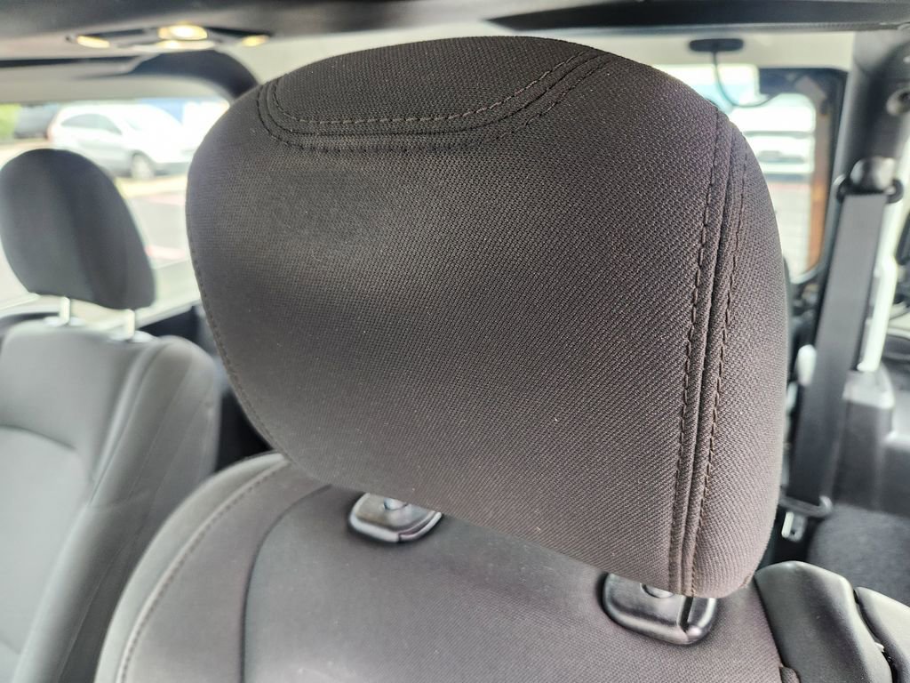 Used 2020 Jeep Wrangler Sport image 16
