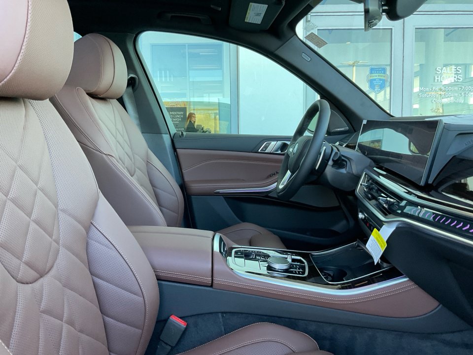 Used 2026 BMW X5 sDrive40i RWD image 30