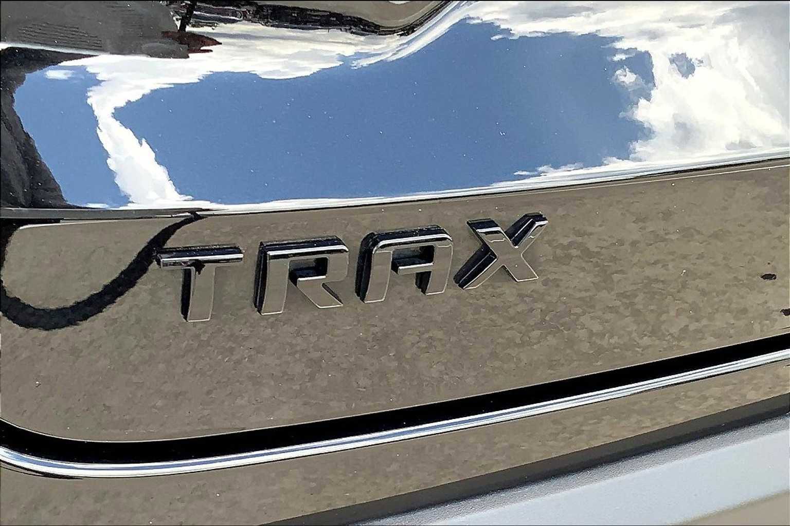 Certified 2024 Chevrolet Trax RS image 29