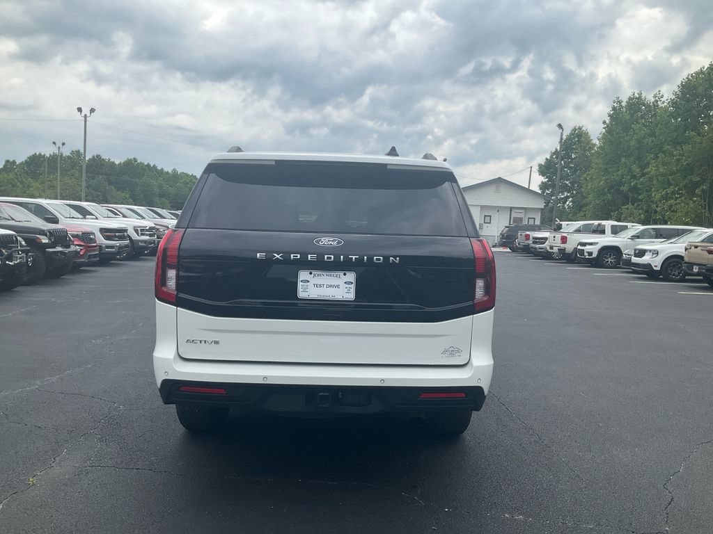 Certified 2025 Ford Expedition Active RWD image 6
