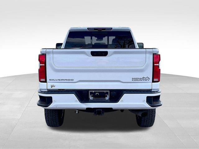 Certified 2024 Chevrolet Silverado 2500 High Country w/ High Country Premium Package AWD/4WD image 4