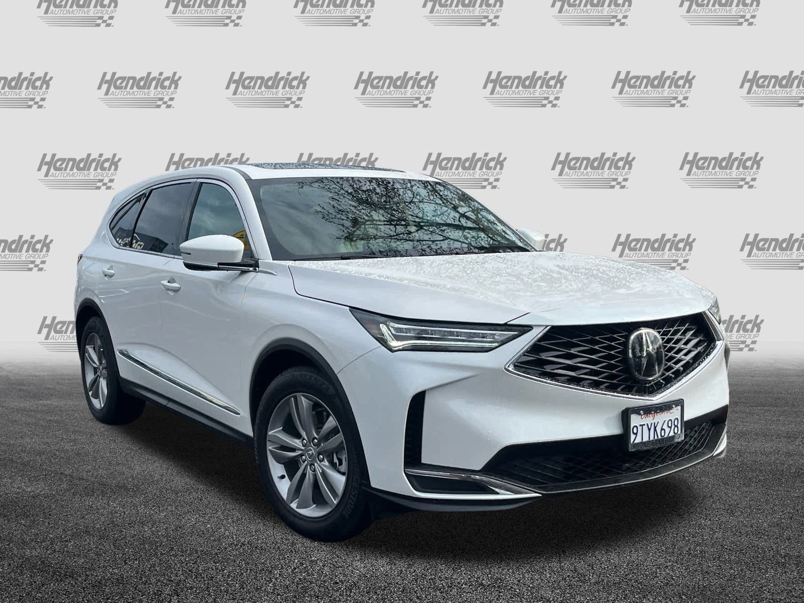 Used 2025 Acura MDX FWD image 2