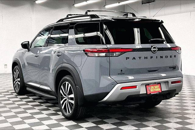 New 2025 Nissan Pathfinder Platinum w/ Lighting Package (N93) AWD/4WD image 4