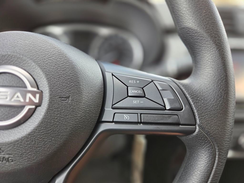 Used 2025 Nissan Versa S FWD image 19