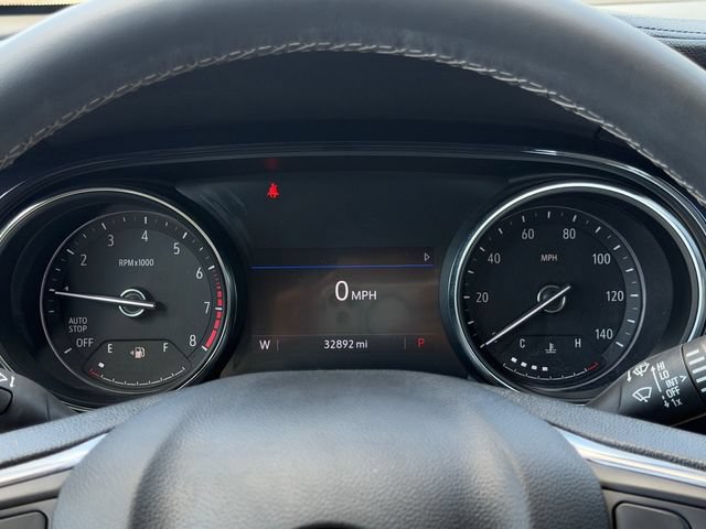 Used 2023 Buick Encore GX Preferred w/ Cold Weather Comfort Package FWD image 28