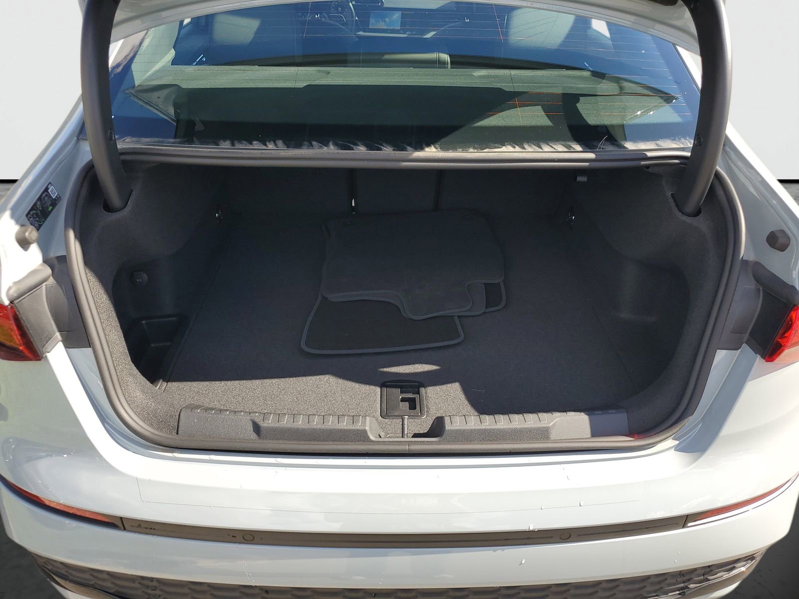 New 2026 Audi A3 2.0T Premium image 9