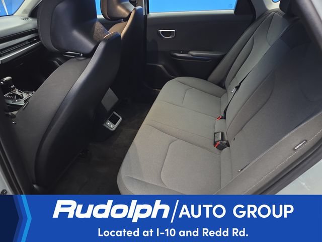 Used 2025 Kia K4 FWD image 25