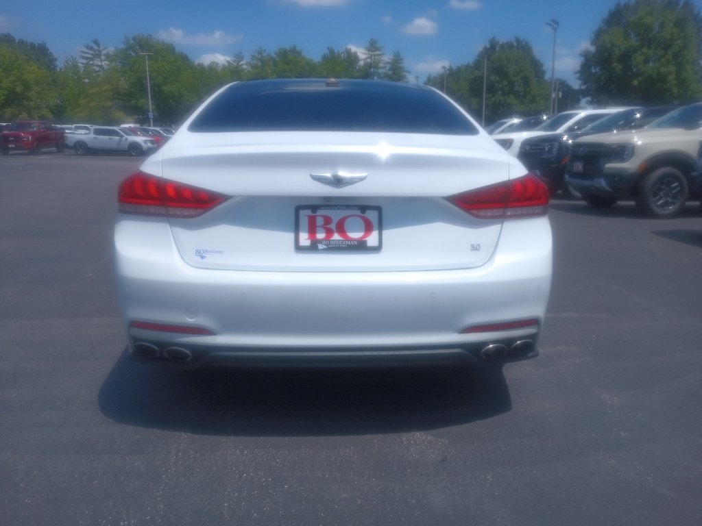 Used 2015 Hyundai Genesis 5.0 RWD image 6