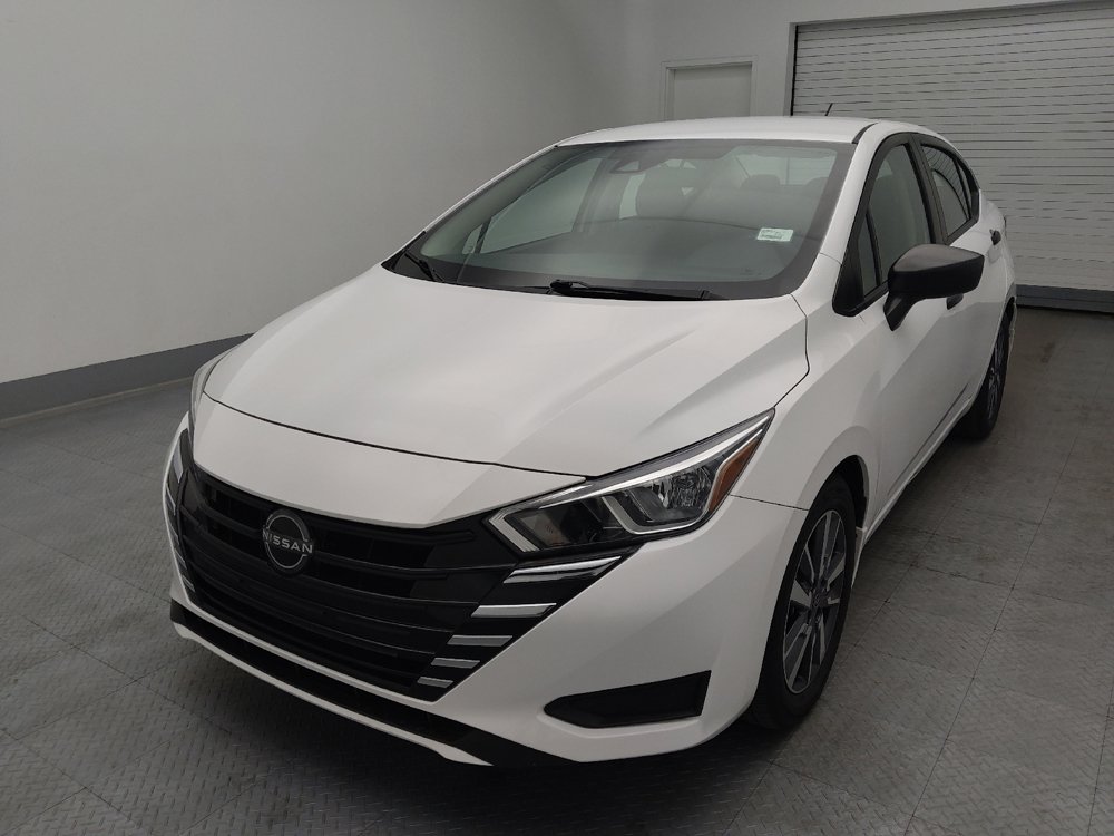 Used 2023 Nissan Versa S w/ S Plus Package FWD image 15