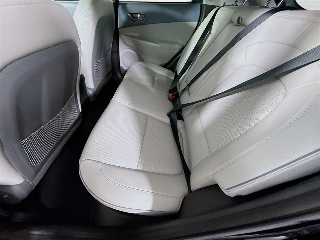 Used 2020 Hyundai Kona Limited w/ Cargo Package image 27