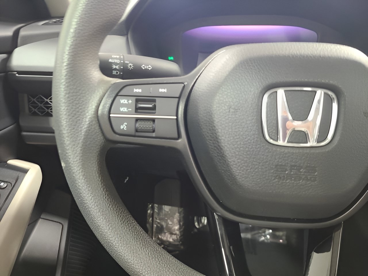 Used 2024 Honda Accord EX image 26