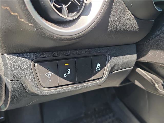 Used 2024 Kia Forte GT-Line image 9