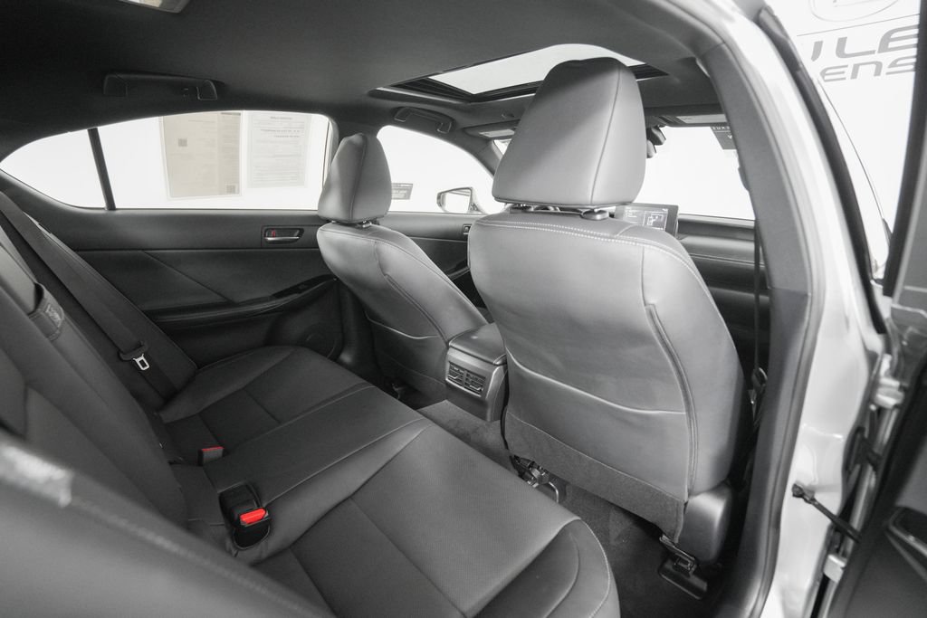 Certified 2025 Lexus IS 300 w/ Comfort Package RWD image 18