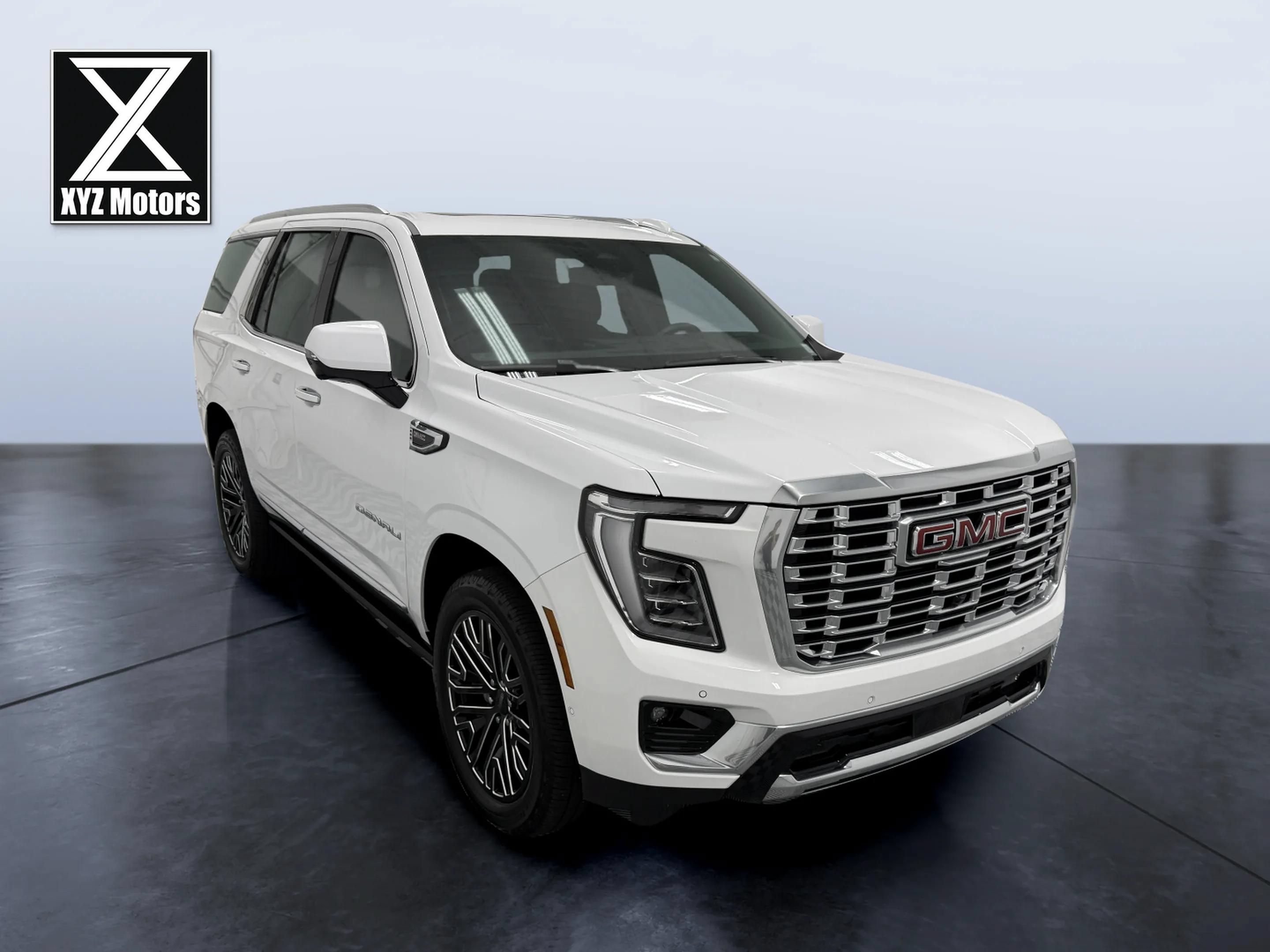 Used 2025 GMC Yukon Denali w/ Sun & Power Step Package AWD/4WD image 7