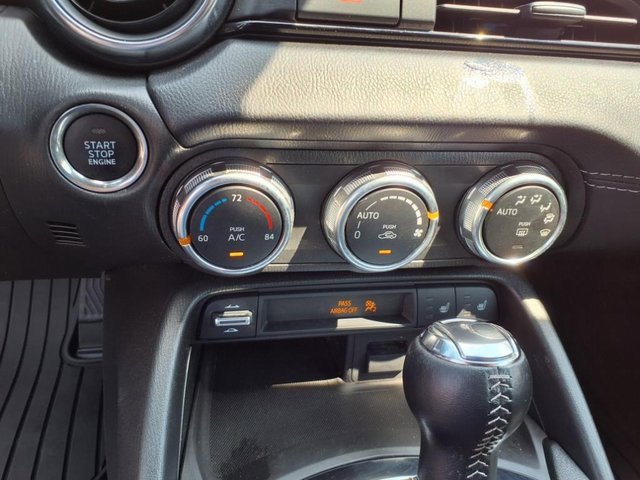 Used 2022 MAZDA MX-5 Miata RF Grand Touring w/ Weather Package image 11