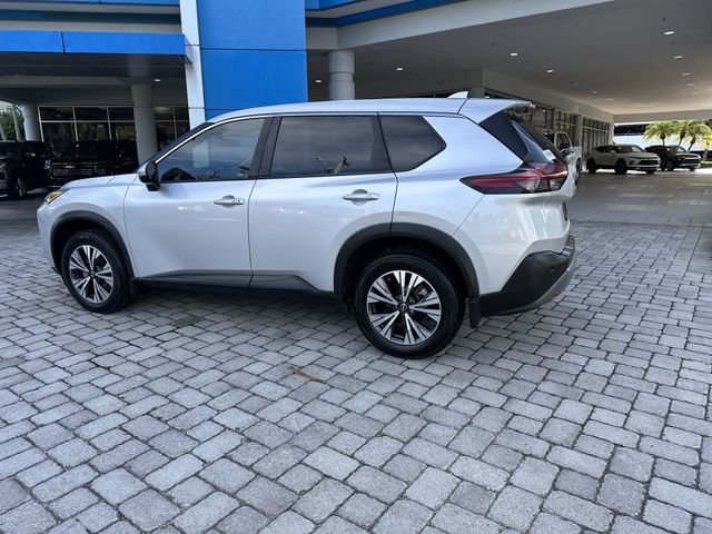 Used 2022 Nissan Rogue SV FWD image 34