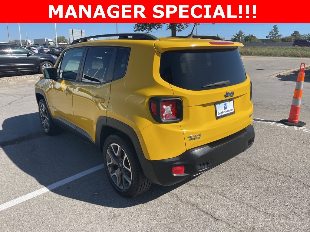 Used 2016 Jeep Renegade Latitude w/ Cold Weather Group image 5