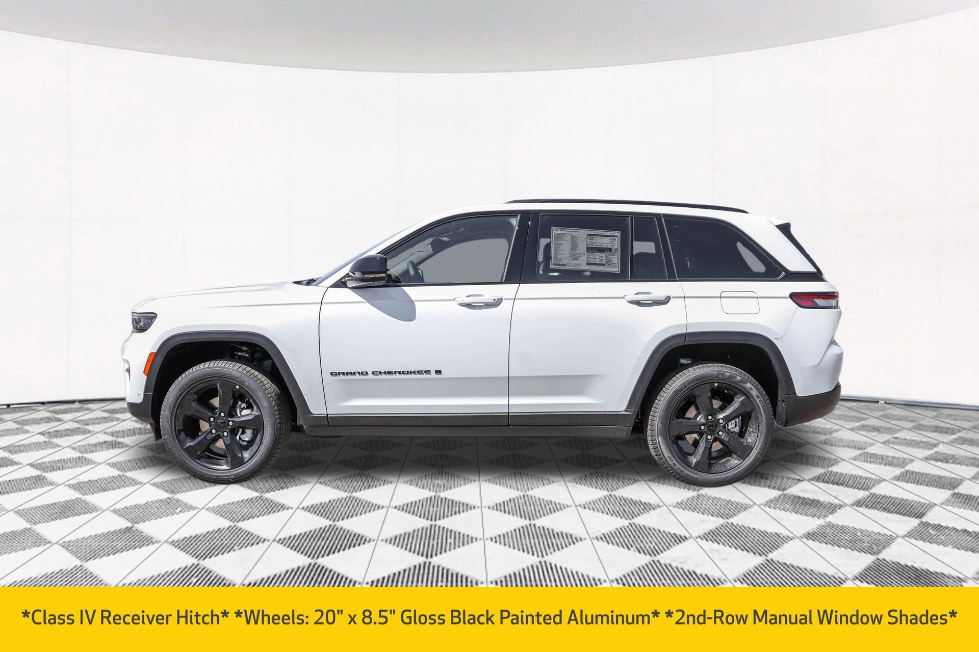 New 2025 Jeep Grand Cherokee Limited w/ Luxury Tech Group II image 14