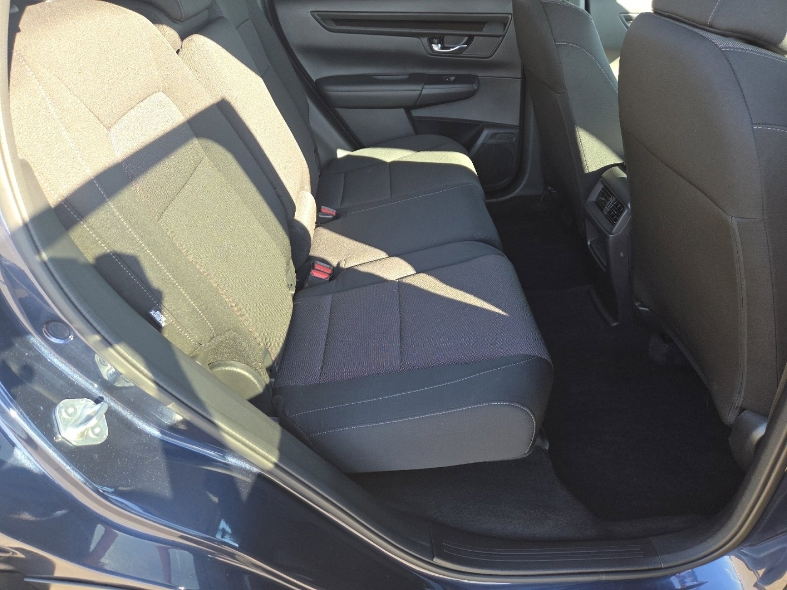 Used 2025 Honda CR-V LX image 20