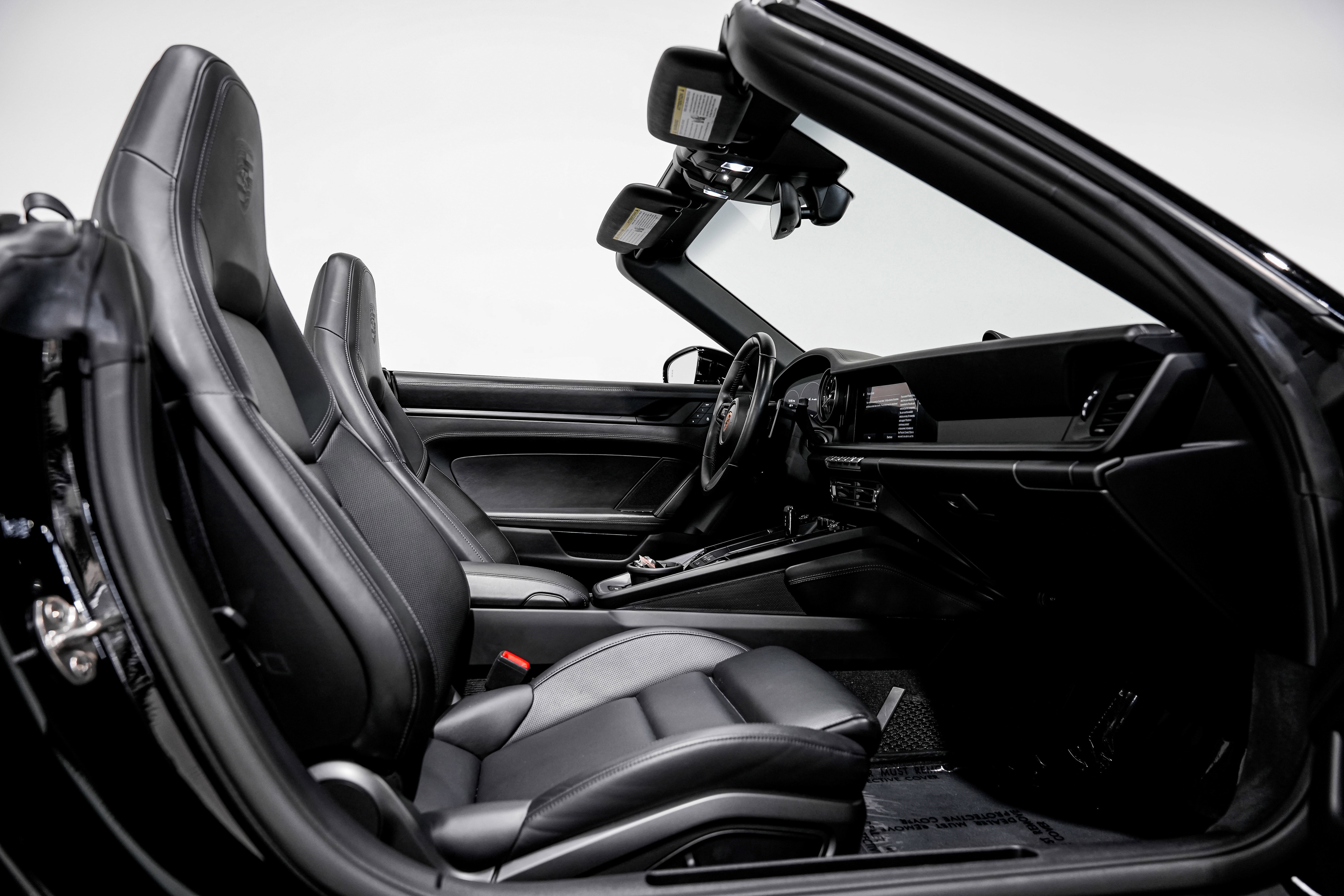 Used 2022 Porsche 911 Carrera GTS image 32