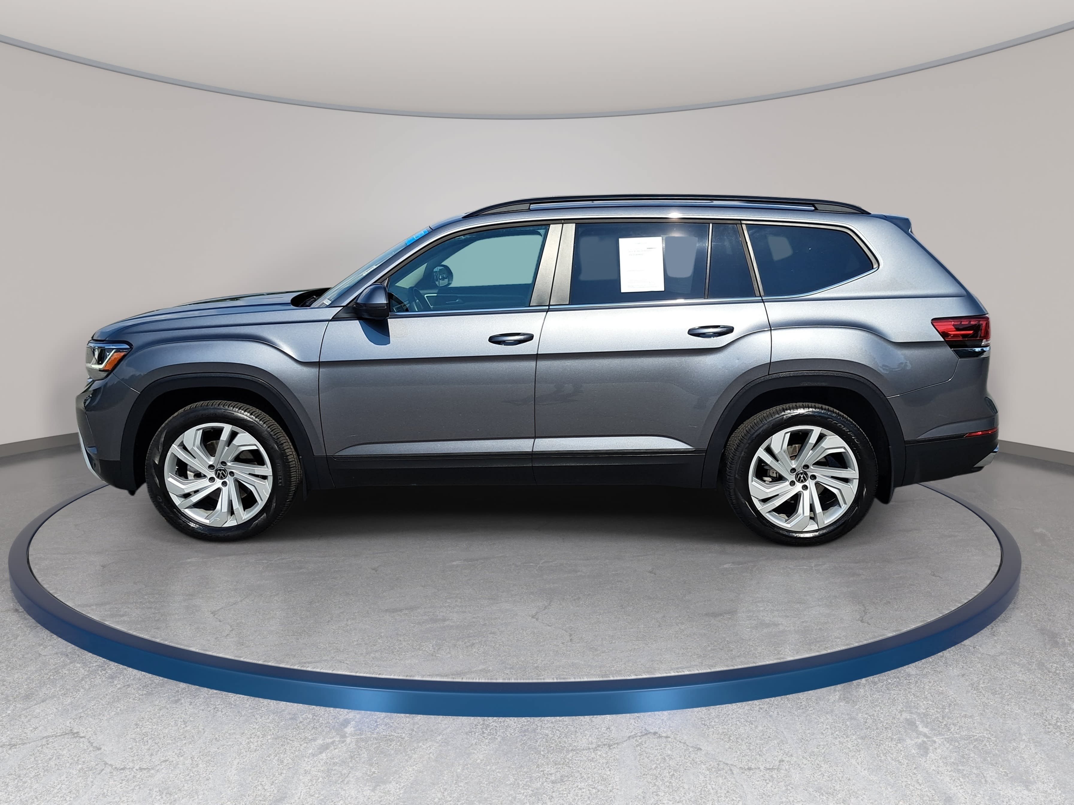 Certified 2023 Volkswagen Atlas SE w/ Panoramic Sunroof Package FWD image 8
