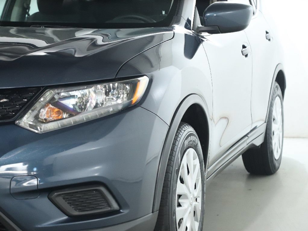Used 2016 Nissan Rogue S FWD image 6