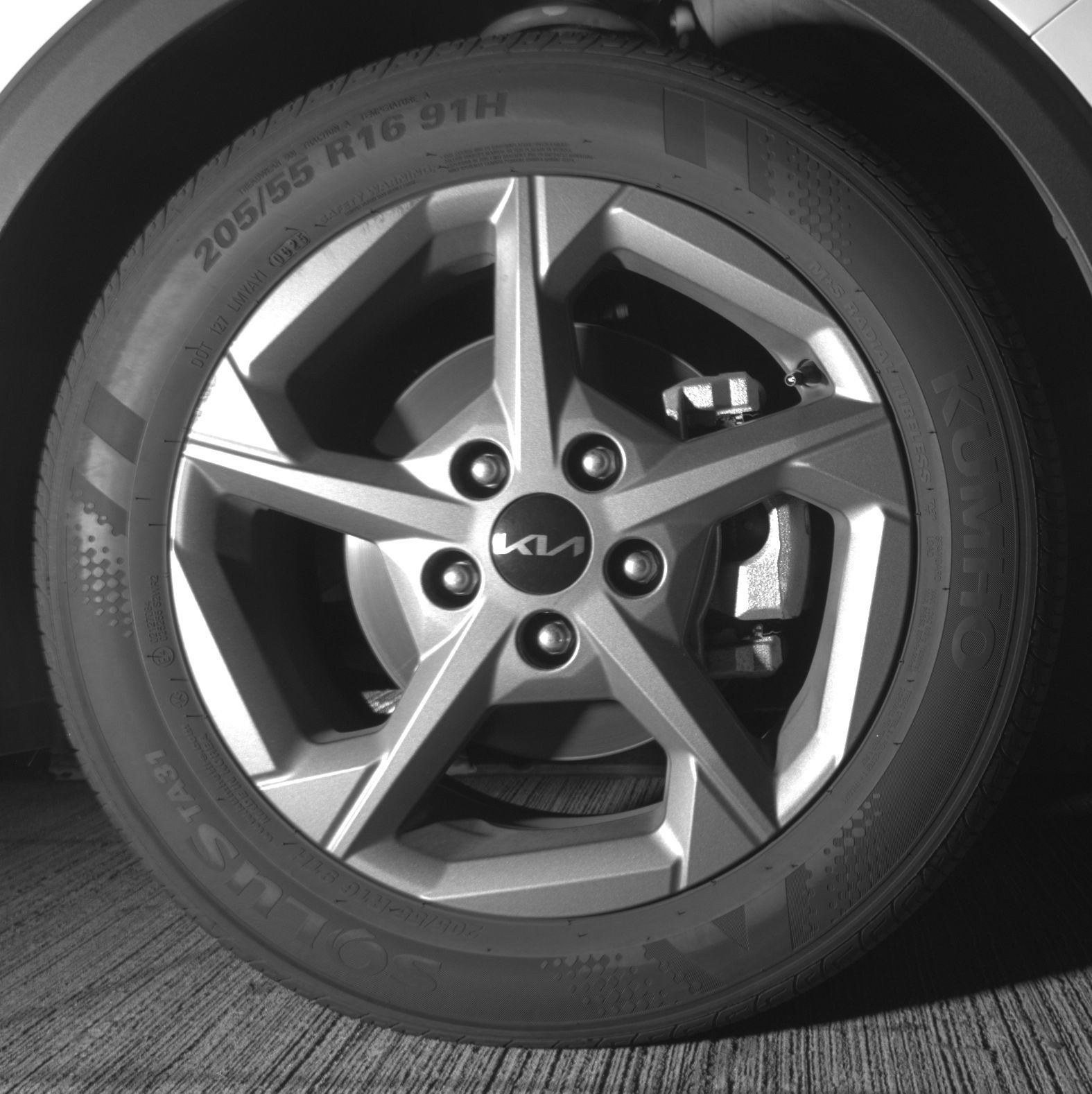 Used 2025 Kia K4 LXS image 13