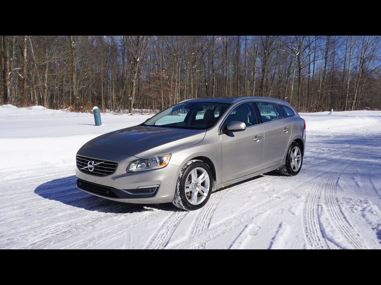 Used 2015 Volvo V60 T5 Premier w/ Convenience Package AWD/4WD image 1