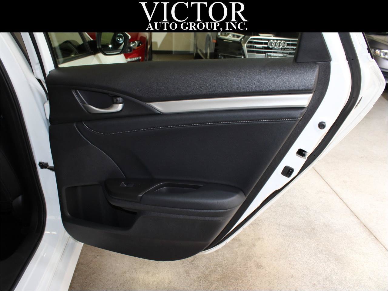 Used 2019 Honda Civic EX-L image 30