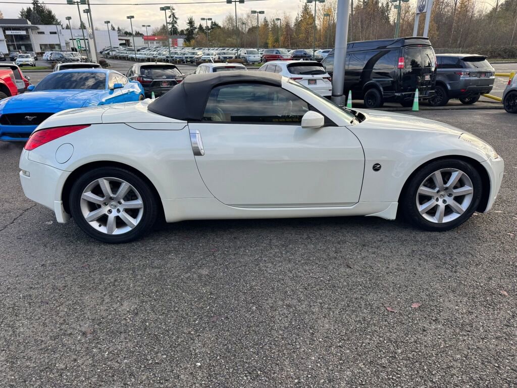 Used 2006 Nissan 350Z Touring image 5