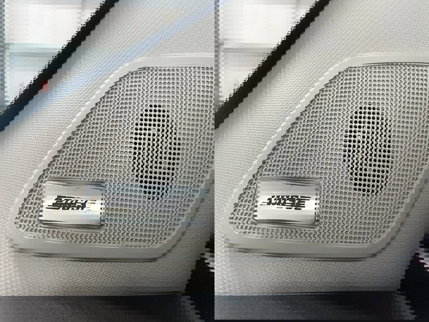 Used 2025 Nissan Pathfinder SL w/ SL Premium Package image 12