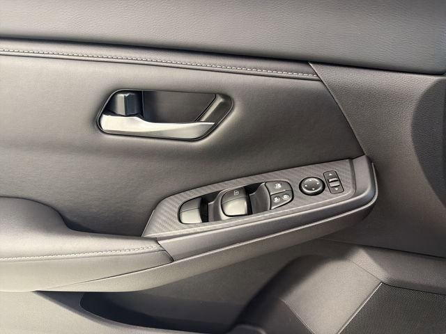 Used 2024 Nissan Sentra SV image 20