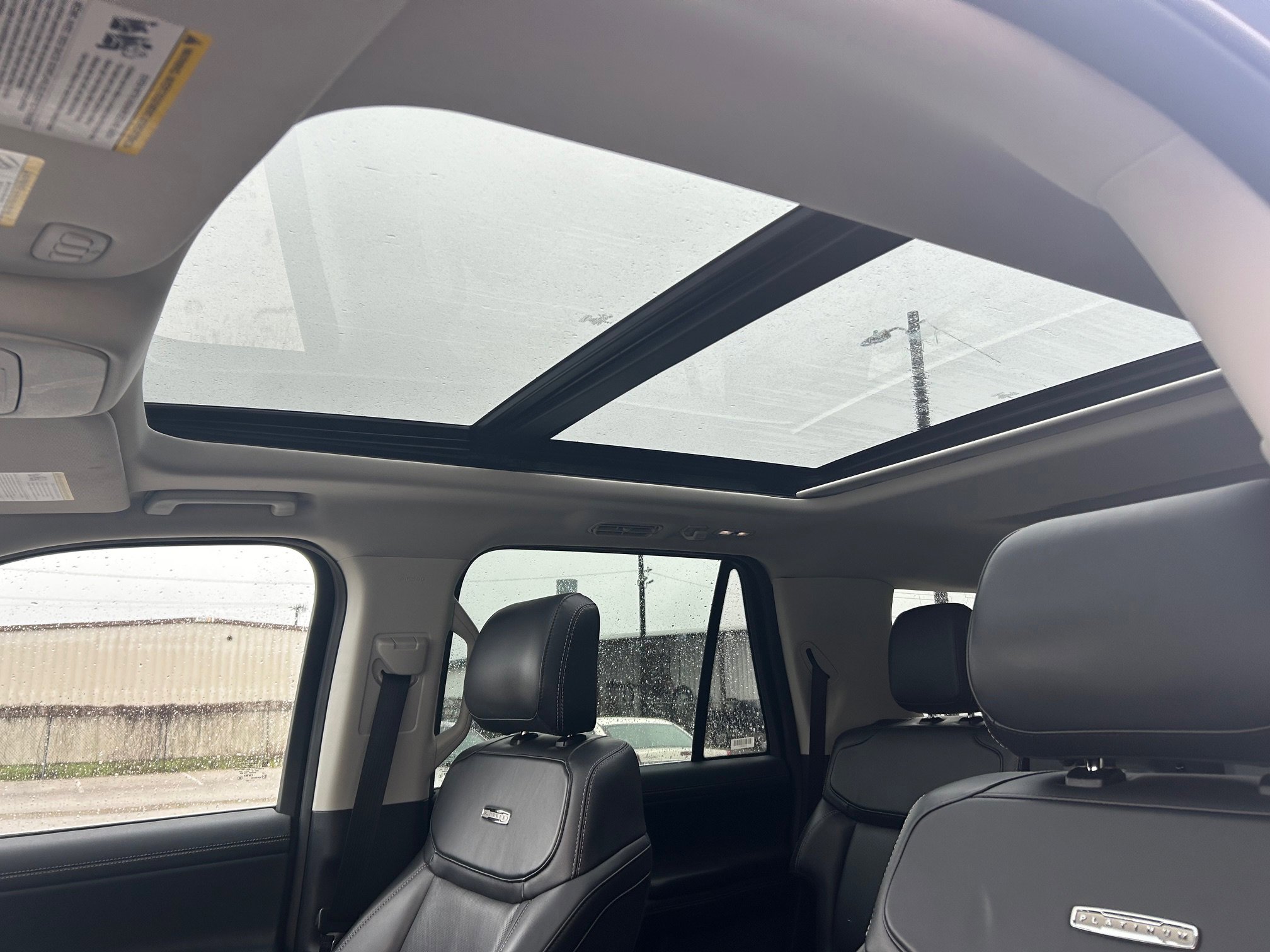 Used 2025 Ford Expedition Max Platinum AWD/4WD image 17