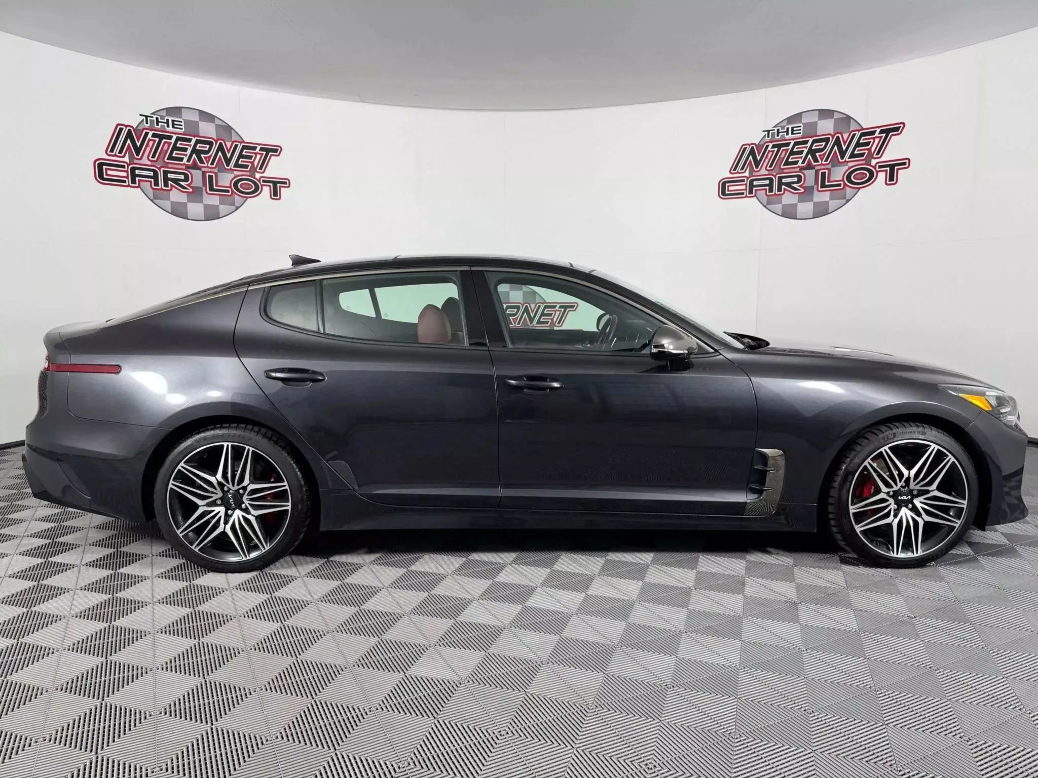 Used 2022 Kia Stinger GT1 w/ Red Interior Color Package AWD/4WD image 8
