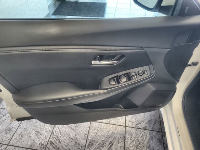 Used 2023 Nissan Sentra SV FWD image 13