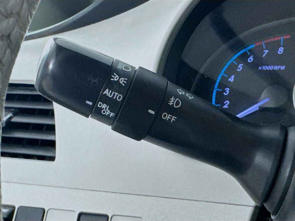 Used 2013 Toyota Sienna XLE FWD image 13