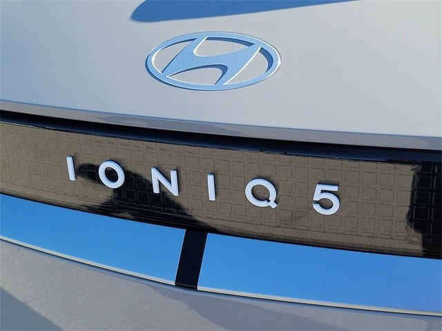 New 2026 Hyundai Ioniq 5 SEL image 24