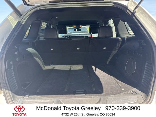 Used 2017 Jeep Grand Cherokee Trailhawk AWD/4WD image 10