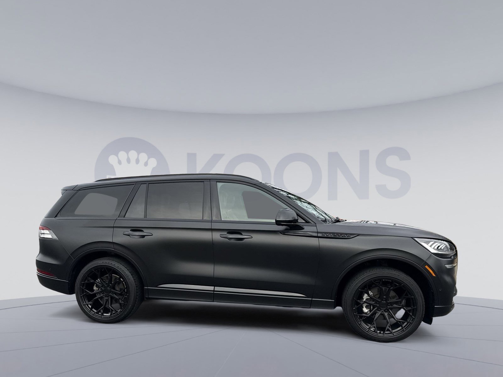 Used 2024 Lincoln Aviator Reserve w/ Equipment Group 201A image 7