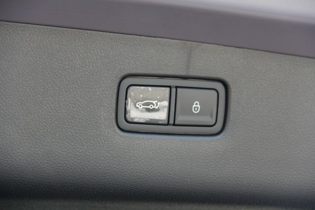 Used 2026 Genesis GV70 3.5T Sport Prestige AWD/4WD image 39