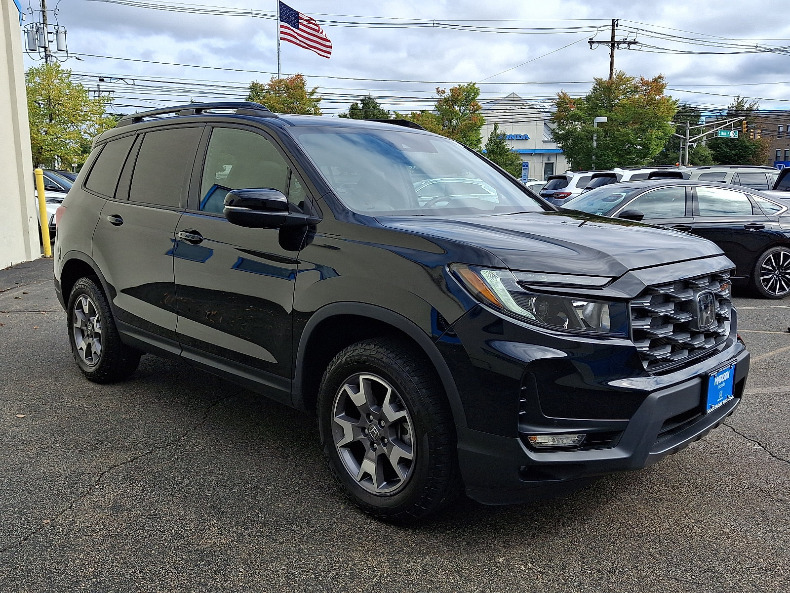 Used 2023 Honda Passport TrailSport image 3