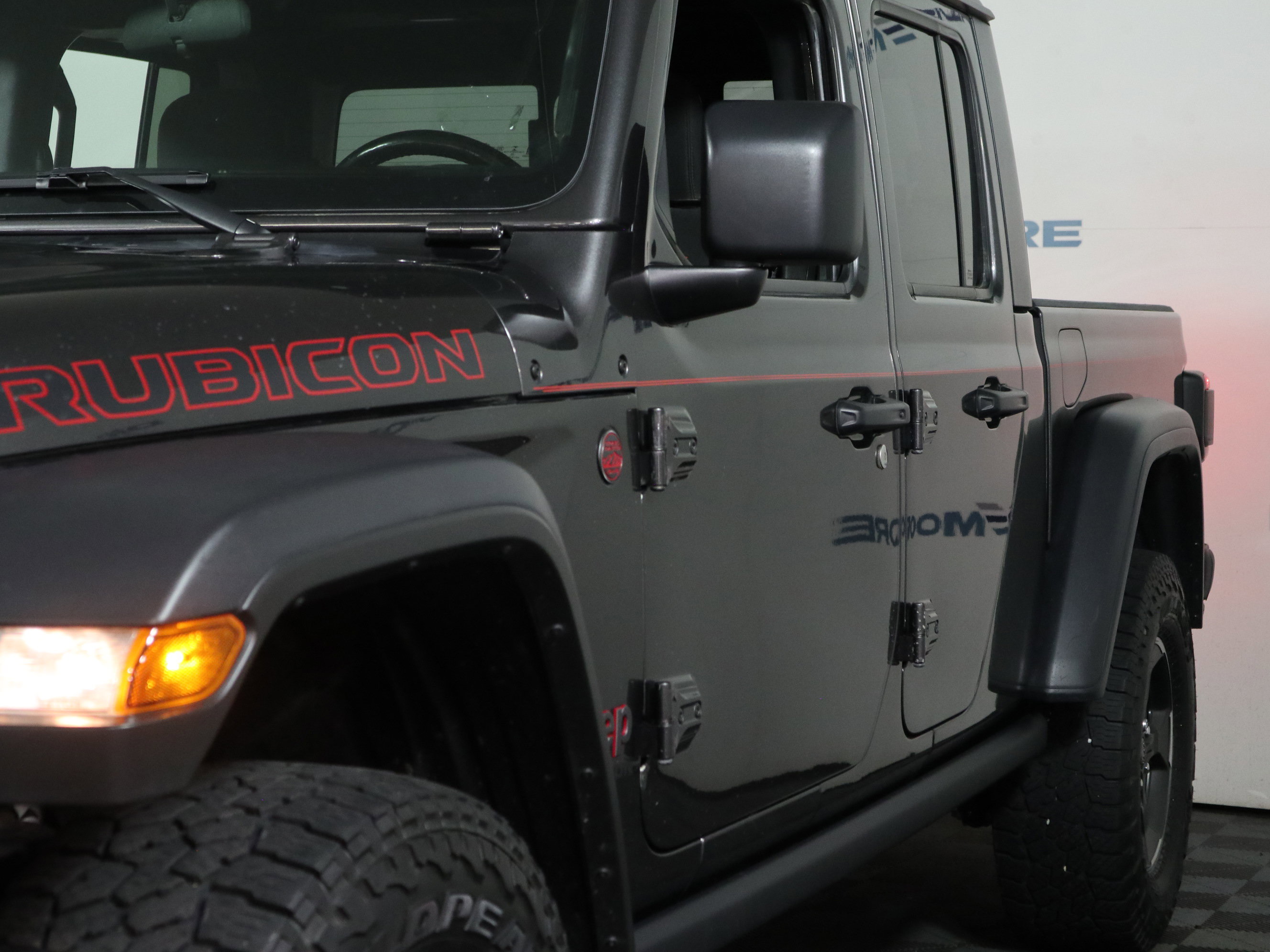 Used 2021 Jeep Gladiator Rubicon w/ Cold Weather Group image 11