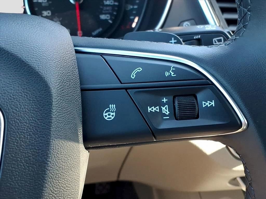 Used 2022 Audi Q5 2.0T Premium w/ Convenience Package image 14