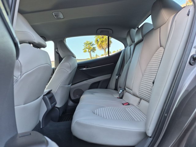 Used 2021 Toyota Camry SE FWD image 17